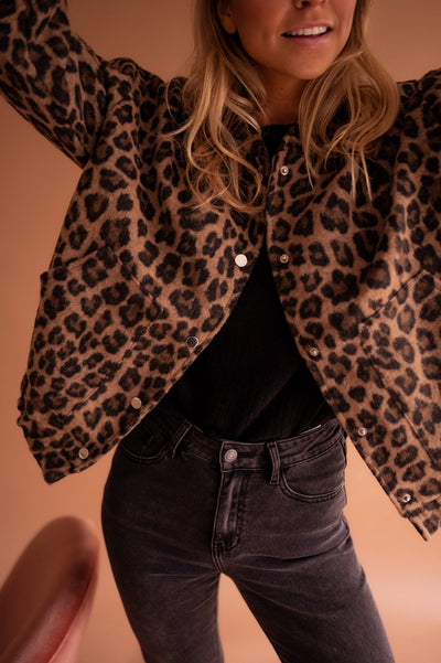 Luna | Veste tendance à imprimé léopard